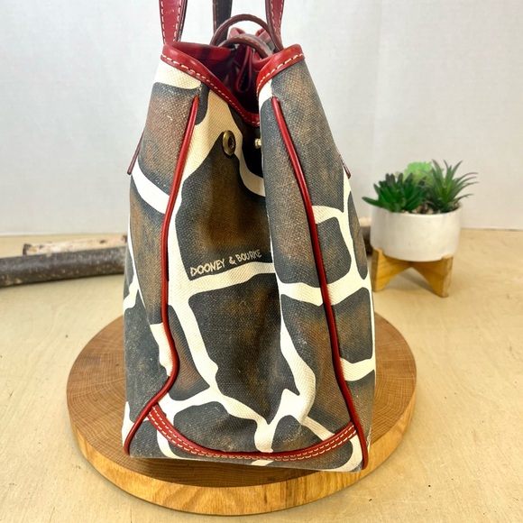 Dooney & Bourke Giraffe Print Satchel – Red Leather Trim, Vintage Style - Picture 10 of 16